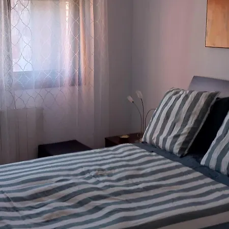 Apartman Coqueto Apartamento Perez De Ayala