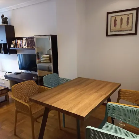 Coqueto Apartamento Perez De Ayala *